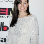 Songwriters-Hall-of-FameKara DioGuardi headed to Broadway